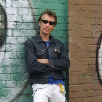 Andreas U. Korn in Berlin 2013 mit Tiger
