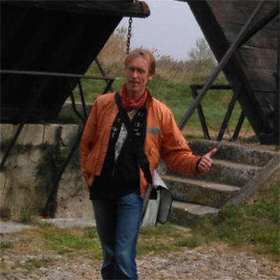 Andreas U. Korn in Frankreich (Langlois) Nähe Arles mit Van-Gogh-Brücke 2016